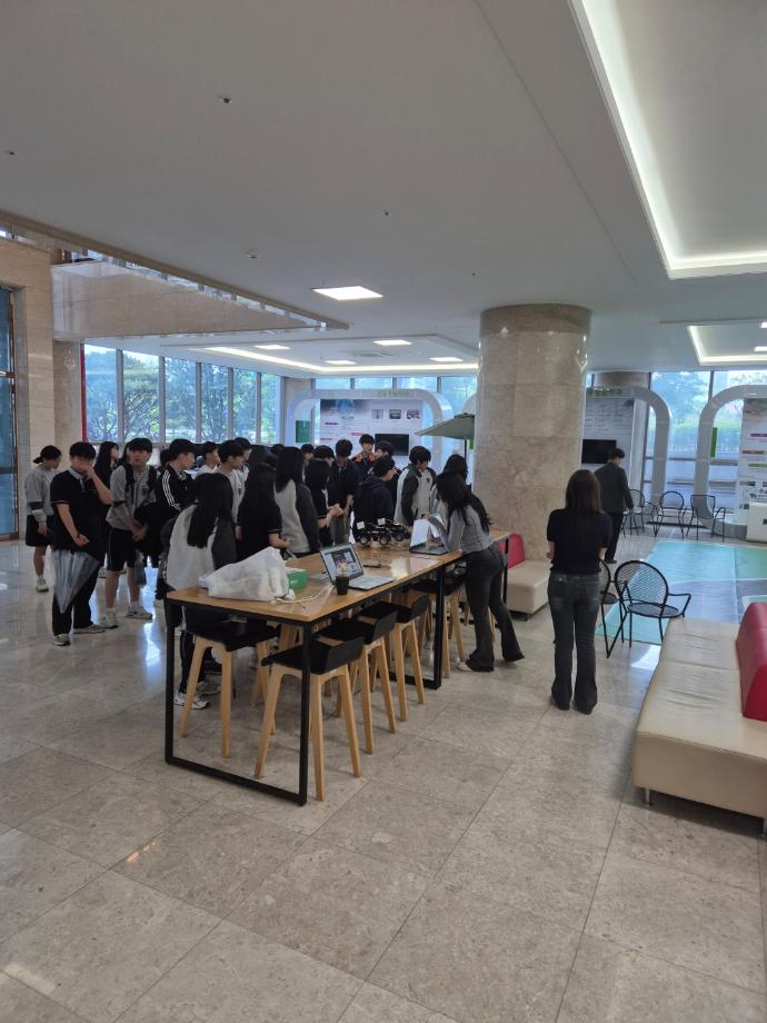 썸네일 사진