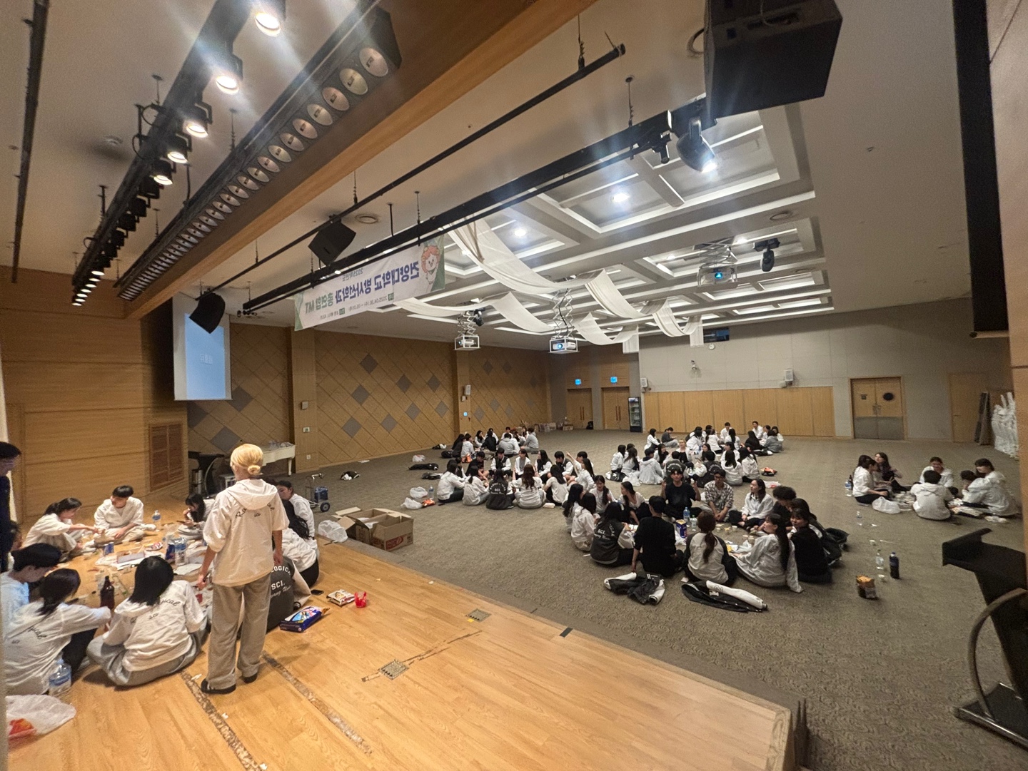 썸네일 사진